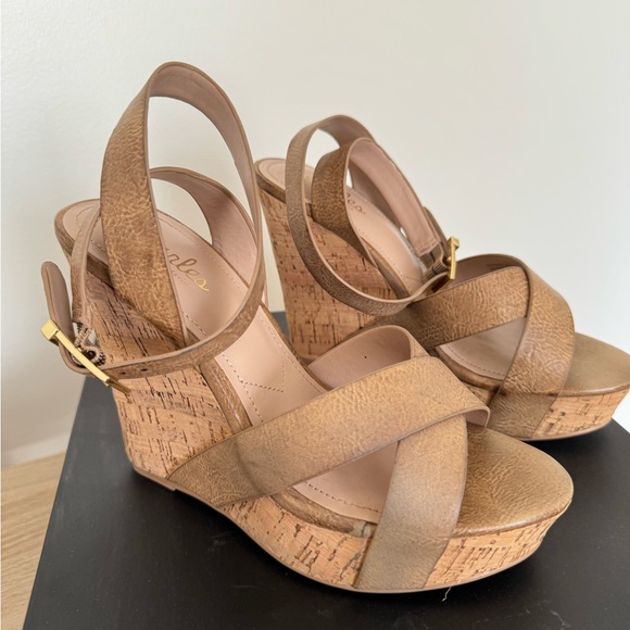 Charles David Aleck wedge sandal, Cognac size 7.5 - Picture 5 of 5